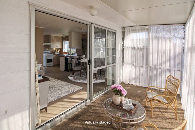 Photo of property in 18a Robinson Street, Foxton, 4814