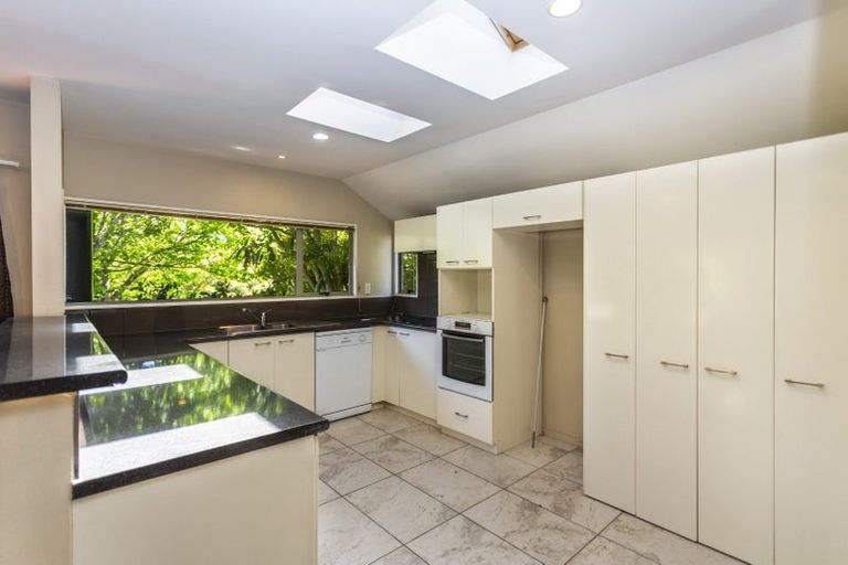 Photo of property in 29 Chepstow Avenue, Fendalton, Christchurch, 8052