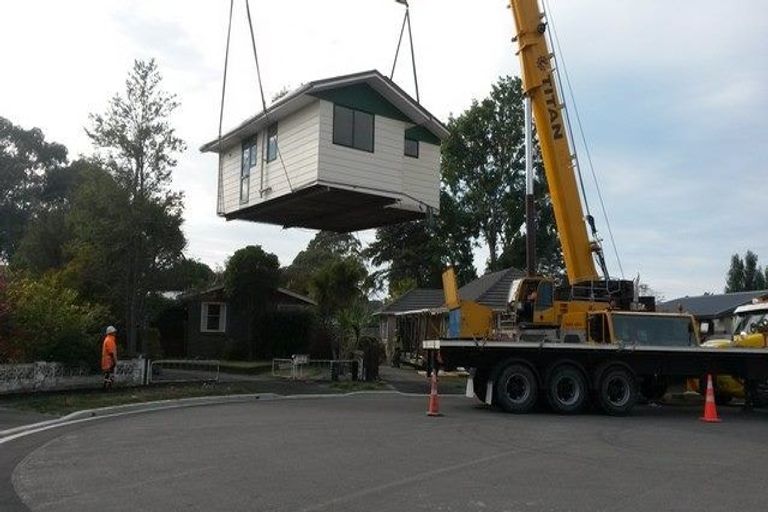 Photo of property in 52 Damien Place, Bromley, Christchurch, 8062