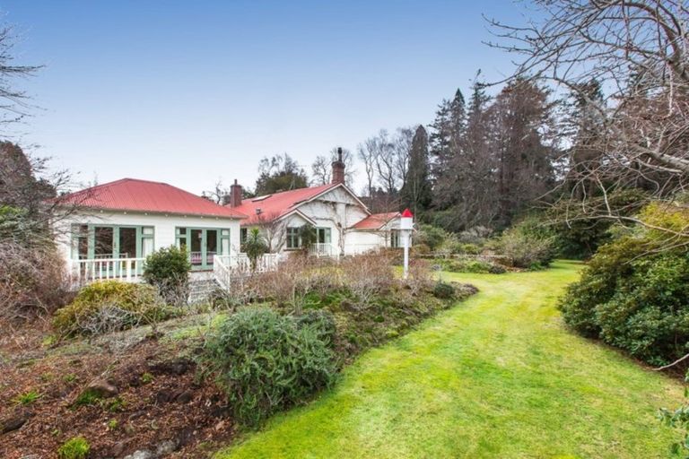 Photo of property in 5 Three Mile Hill Road, Halfway Bush, Dunedin, 9010