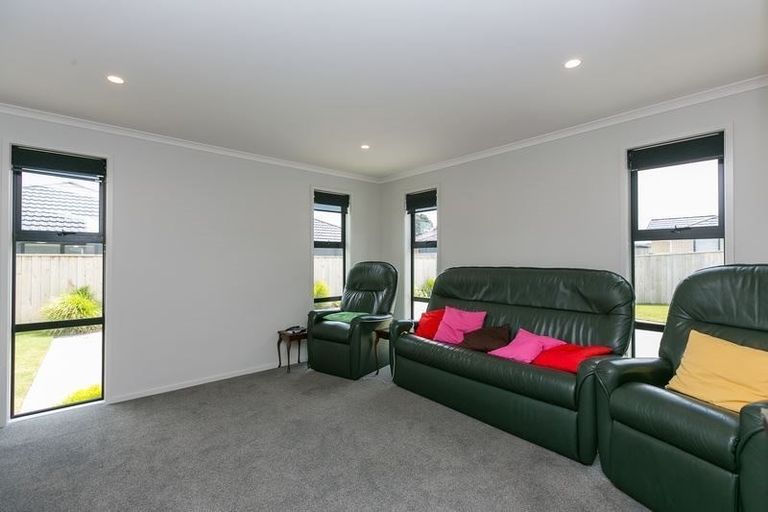 Photo of property in 7 Waitaha Place, Bell Block, New Plymouth, 4312