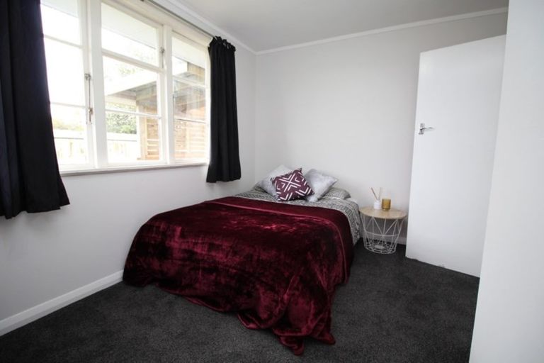 Photo of property in 44 Holland Crescent, Bulls, 4818