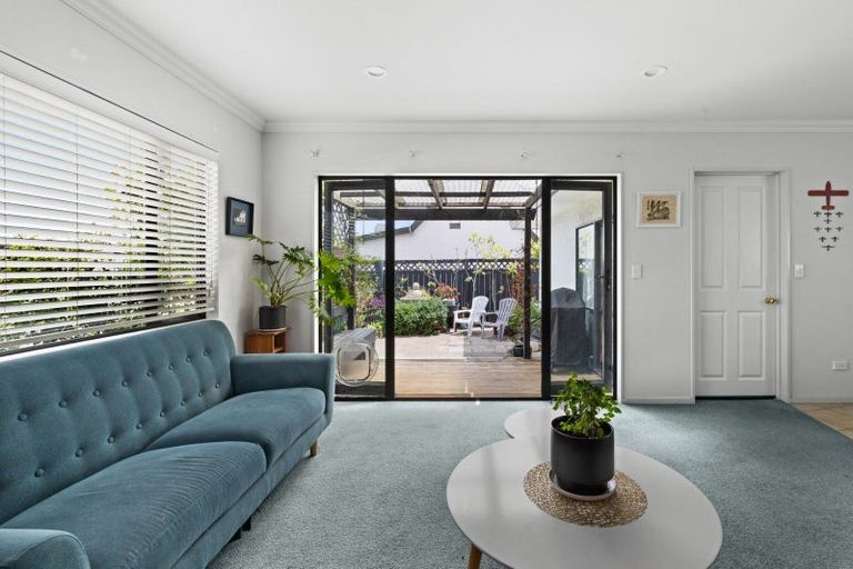 Photo of property in 19 Ayrshire Drive, Havelock North, 4130