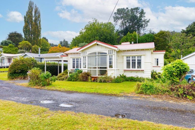 Photo of property in 16 Sunshine Road, Taumarunui, 3920