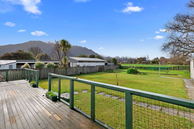 Photo of property in 39 Aroha View Avenue, Te Aroha, 3320