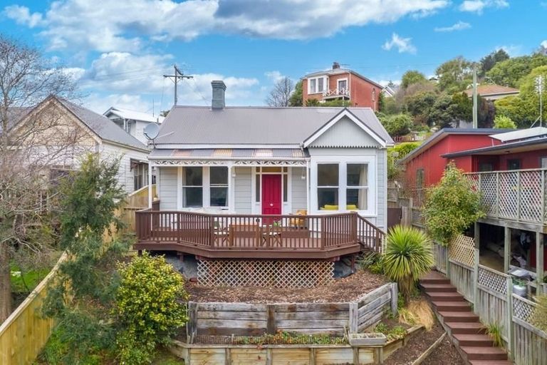 Photo of property in 414 South Road, Caversham, Dunedin, 9012