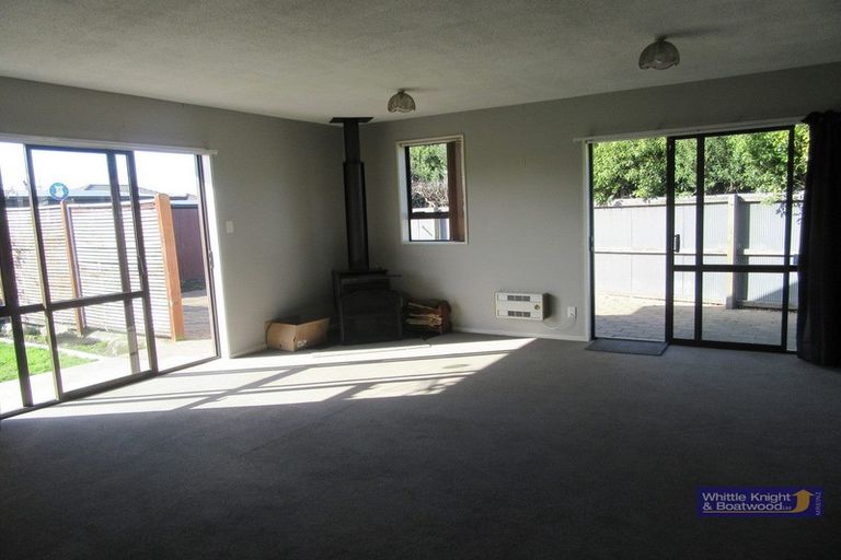 Photo of property in 2/94 Neill Street, Hornby, Christchurch, 8042