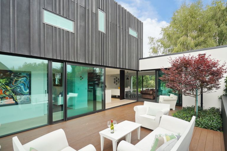 Photo of property in 48 Birkdale Drive, Shirley, Christchurch, 8061