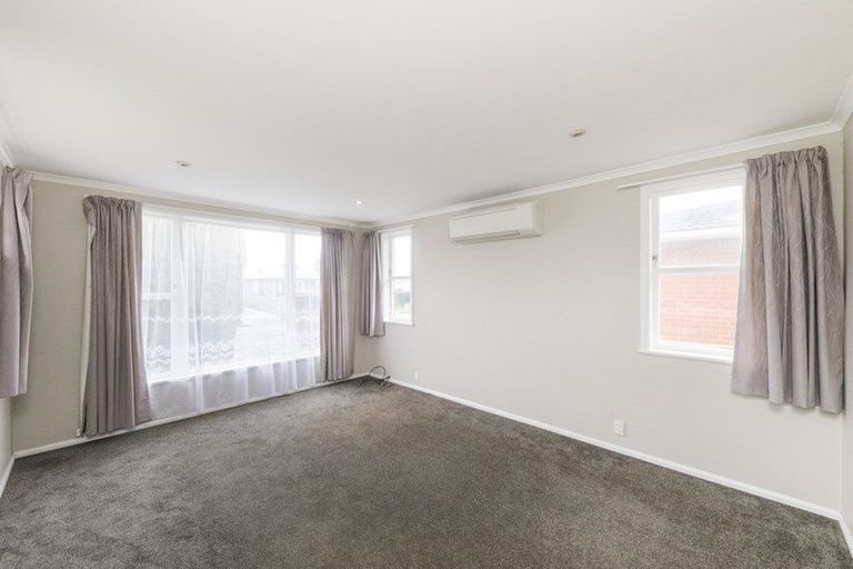 Photo of property in 18 Ronberg Street, Highbury, Palmerston North, 4412
