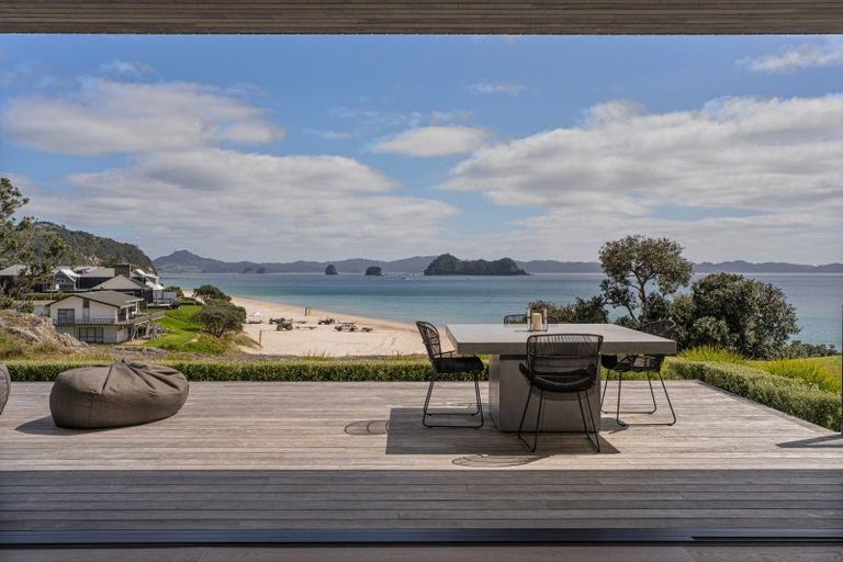 Photo of property in 4 Margaret Place, Hahei, Whitianga, 3591