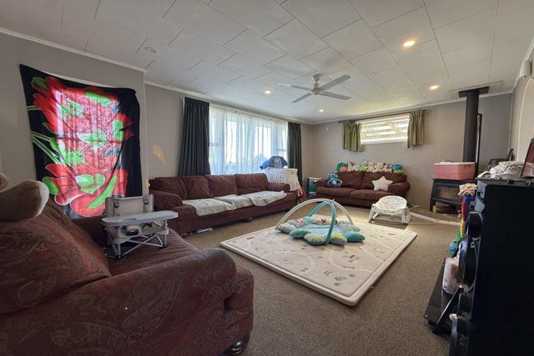 Photo of property in 98 Arawa Crescent, Tokoroa, 3420