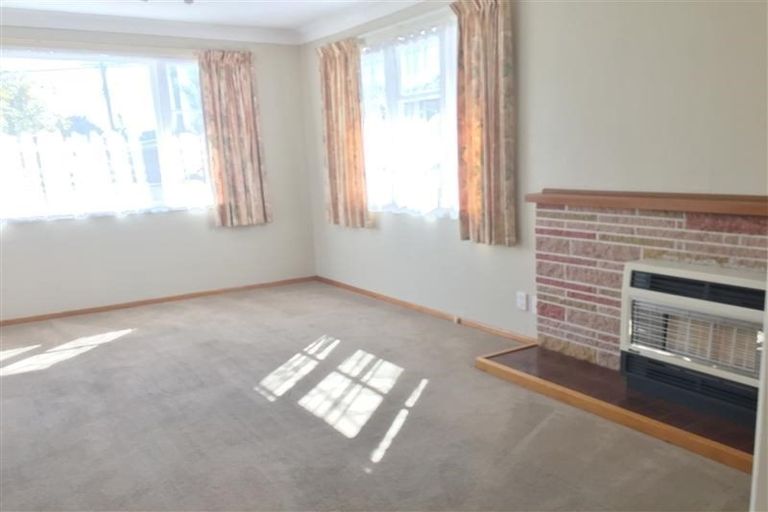 Photo of property in 12 Warrimoo Street, Paraparaumu, 5032