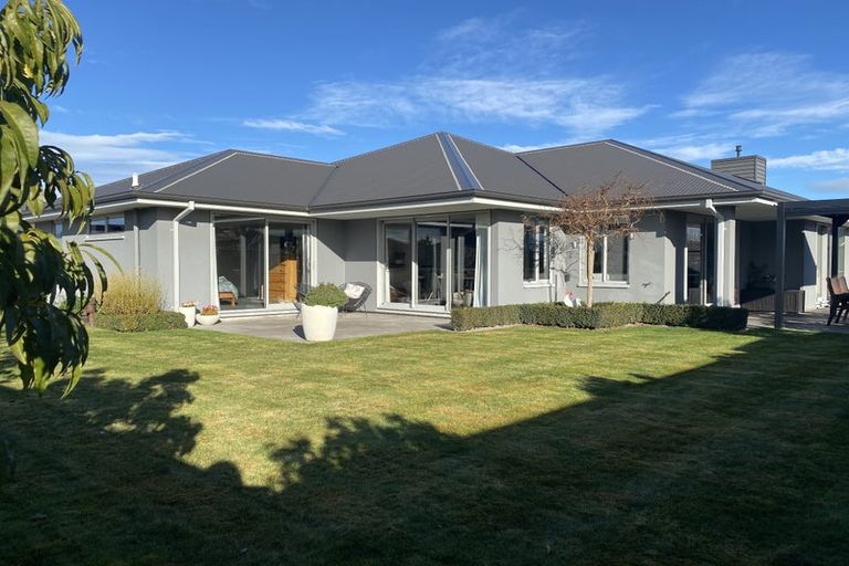 Photo of property in 21 Beech Drive, Rangiora, 7400