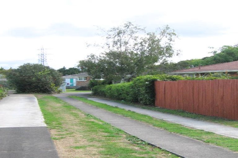 Photo of property in 3/51 Cardiff Road, Pakuranga, Auckland, 2010