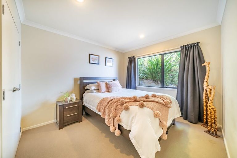 Photo of property in 31b Forest Road, Pinehaven, Upper Hutt, 5019