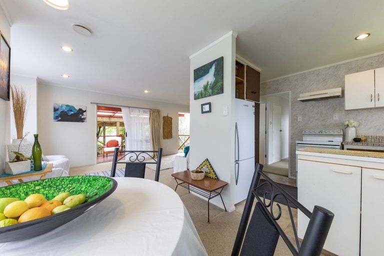 Photo of property in 1/79 Flanshaw Road, Te Atatu South, Auckland, 0610