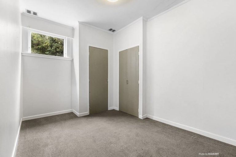 Photo of property in 158 Raroa Road, Aro Valley, Wellington, 6012