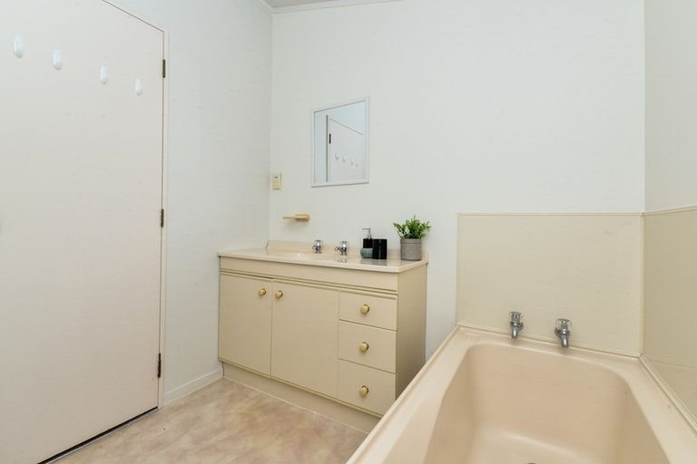 Photo of property in 98 Thompson Street, Leamington, Cambridge, 3432