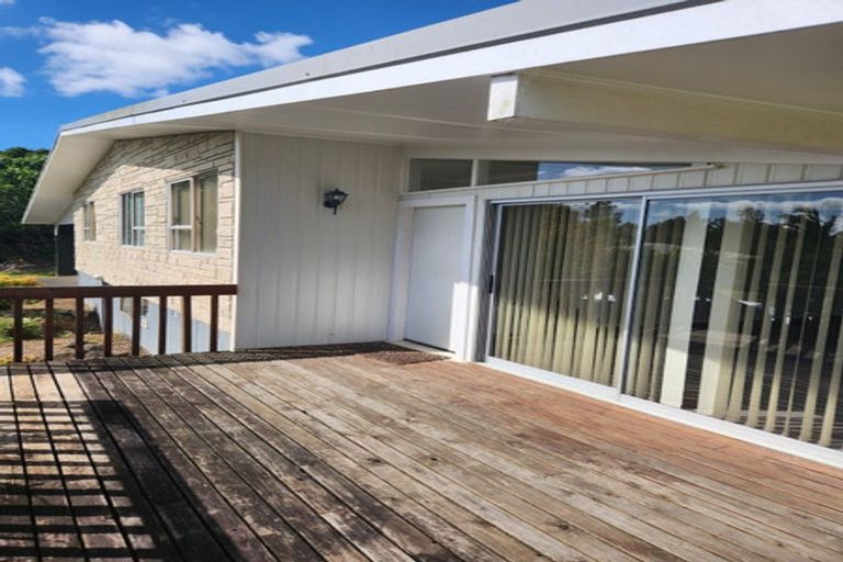 Photo of property in 1 Margan Place, Red Hill, Papakura, 2110
