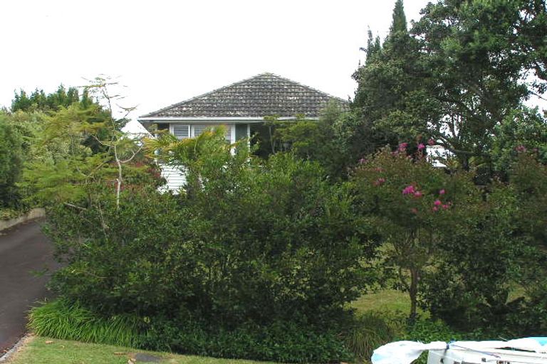 Photo of property in 16 Spencer Terrace, Hauraki, Auckland, 0622