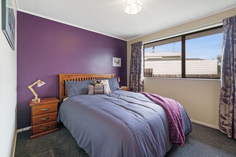 Photo of property in 62 Campbell Avenue, Paraparaumu, 5032