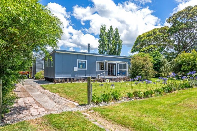 Photo of property in 11 Bevan Street, Woodville, 4920