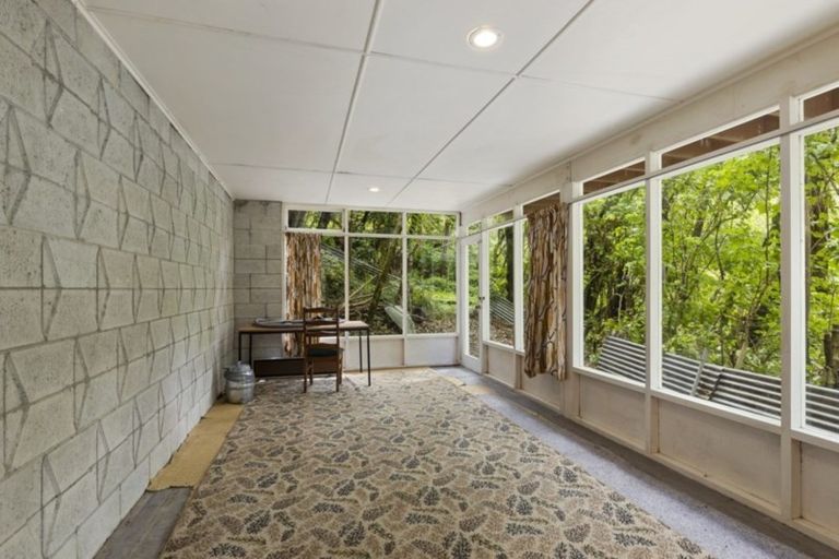 Photo of property in 1 Natusch Road, Belmont, Lower Hutt, 5010