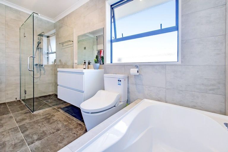 Photo of property in 39 Bradbury Avenue, Rolleston, 7614