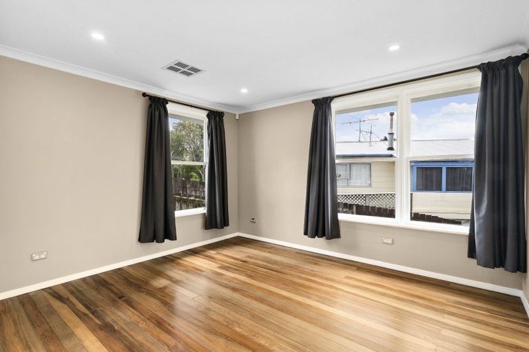 Photo of property in 12 Fenchurch Grove, Stokes Valley, Lower Hutt, 5019