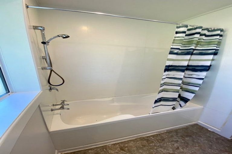 Photo of property in 3 School Road, Culverden, 7392