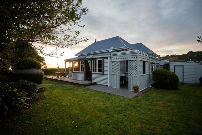 Photo of property in 184 Esplanade, Kaikoura, 7300