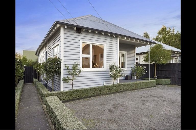 Photo of property in 19 Berry Street, St Albans, Christchurch, 8014