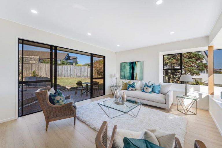 Photo of property in 105 Oliver Road, Eastern Beach, Auckland, 2012