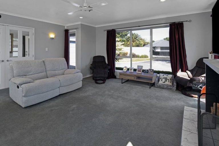Photo of property in 28 Endeavour Street, Riversdale, Blenheim, 7201
