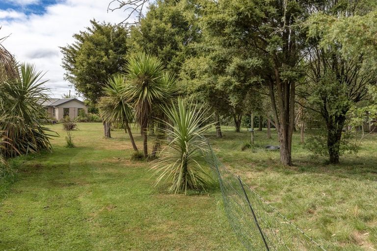 Photo of property in 11 Rathbone Street, Waipawa, 4210