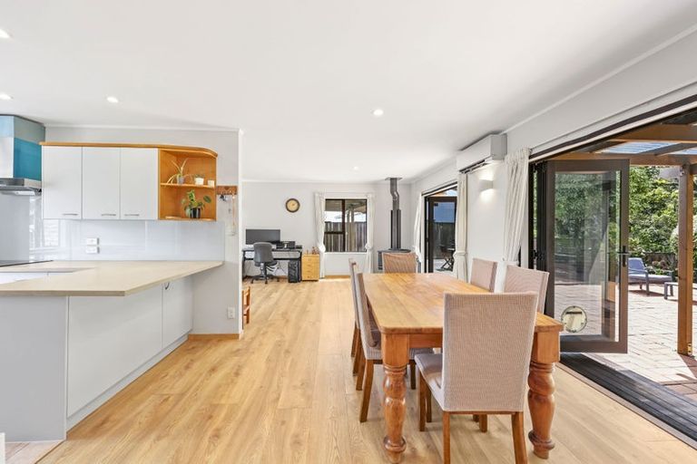 Photo of property in 18 Janome Place, Bucklands Beach, Auckland, 2014