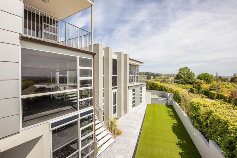 Photo of property in 39a Bengal Drive, Cashmere, Christchurch, 8022