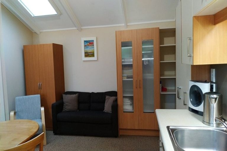 Photo of property in 24 Bracken Street, Petone, Lower Hutt, 5012