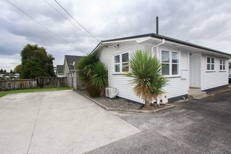 Photo of property in 28a Lorne Street, Melville, Hamilton, 3206