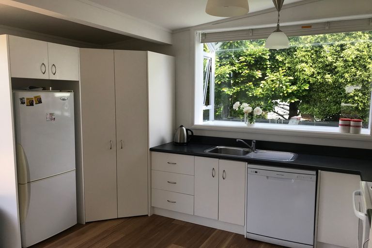 Photo of property in 43 Hargest Crescent, Saint Kilda, Dunedin, 9012