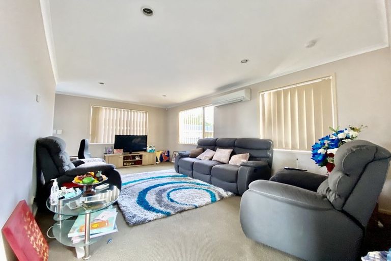 Photo of property in 35 Coronation Road, Papatoetoe, Auckland, 2025