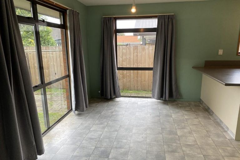 Photo of property in 1/4 Puna Street, Riccarton, Christchurch, 8041