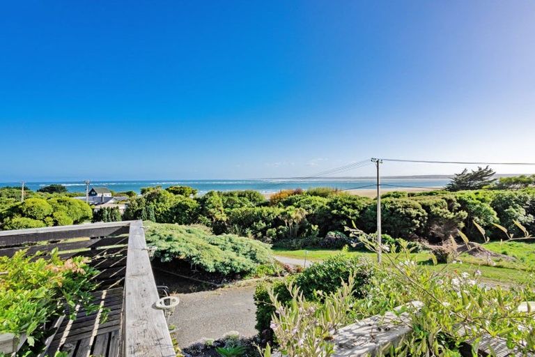 Photo of property in 19 Whalers Crescent, Omaui, Invercargill, 9877