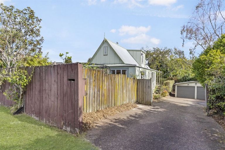 Photo of property in 57 Marendellas Drive, Bucklands Beach, Auckland, 2014
