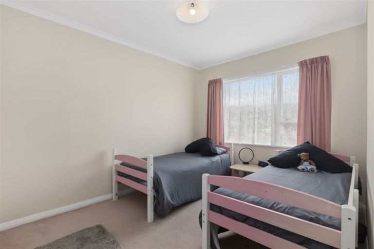 Photo of property in 30 Main Road, Wainuiomata, Lower Hutt, 5014