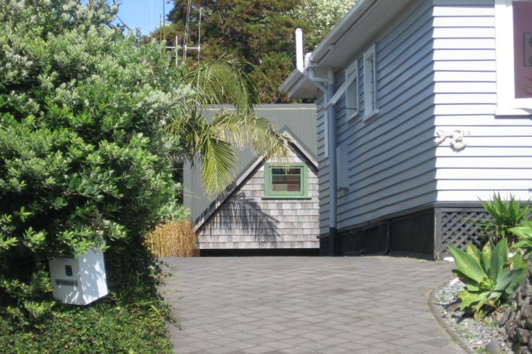 Photo of property in 98b Valley Road, Mount Maunganui, 3116