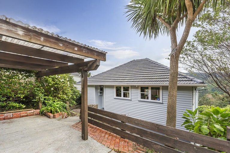 Photo of property in 53 Cheshire Street, Wilton, Wellington, 6012