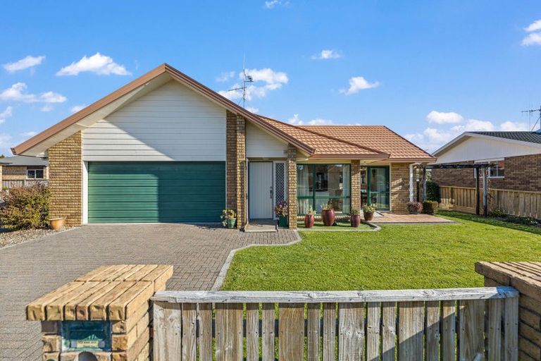 Photo of property in 97 Studholme Street, Morrinsville, 3300