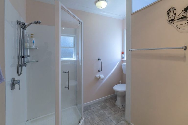 Photo of property in 38 York Street, Levin, 5510