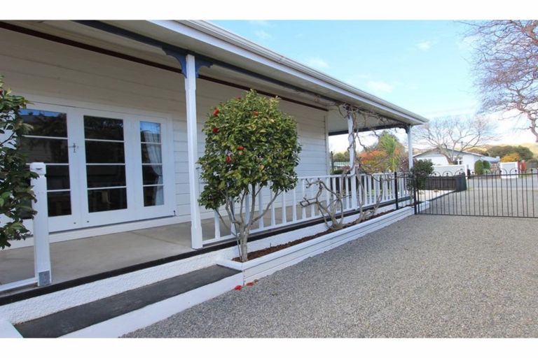 Photo of property in 37 Muller Road, Blenheim, 7201